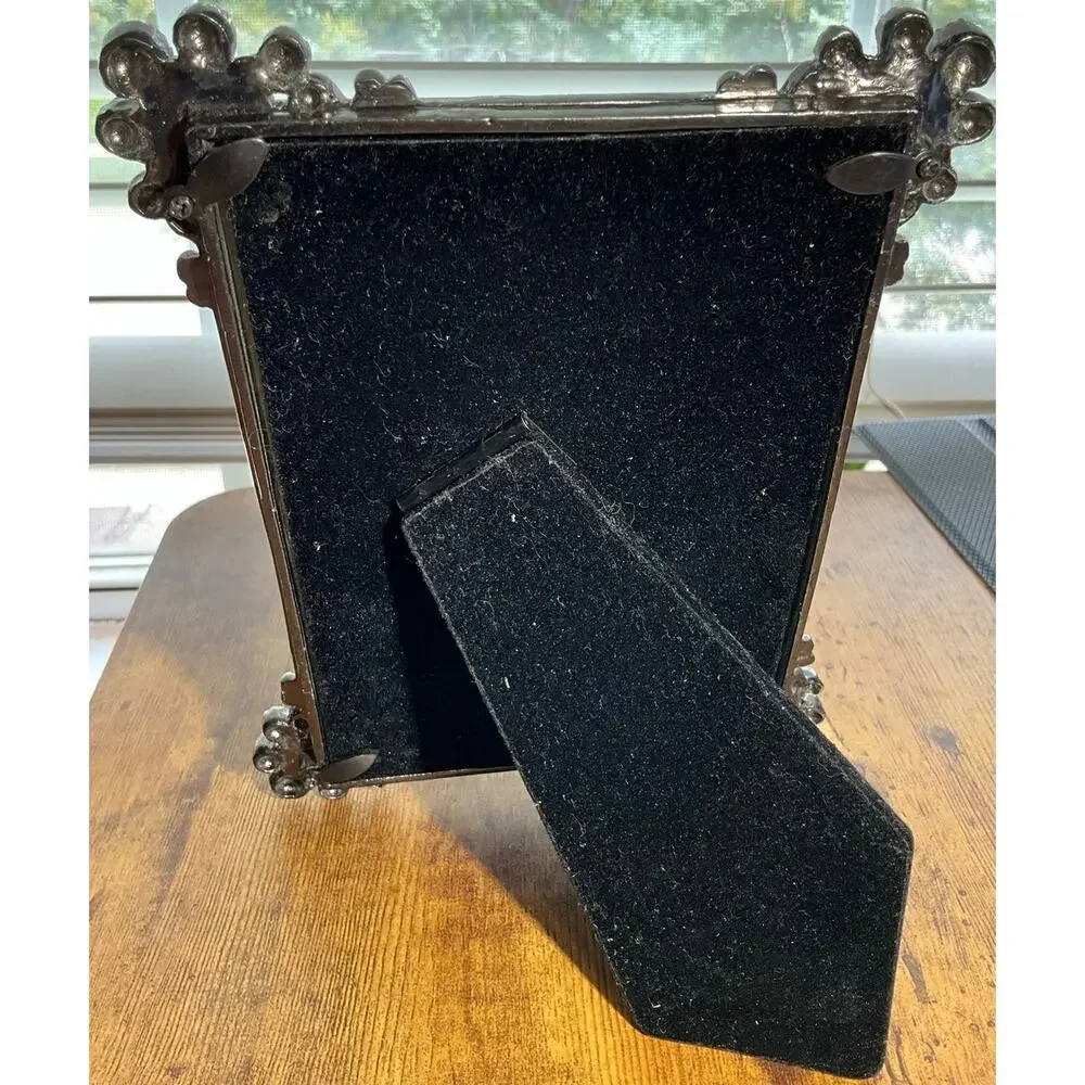 Photo Frame Silver Pewter Rectangle Turquoise Corners Accents Stand Up Easel 4X6